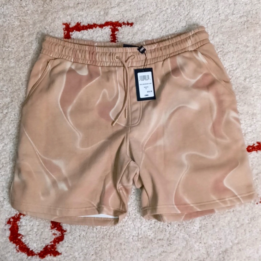 NWT- CSG- XL- MENS SAND COLORED DESERT 🏜 CAMO LOUNGE SHORTS